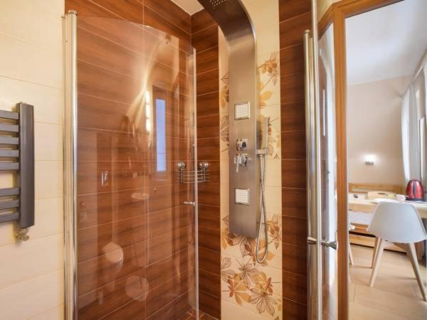 Wieczorek Goscinne Caloroczne Jacuzzi Ogrodowe Ubytování v soukromí *